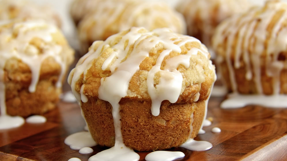 Muffins de puré de manzana y avena con leche de almendras